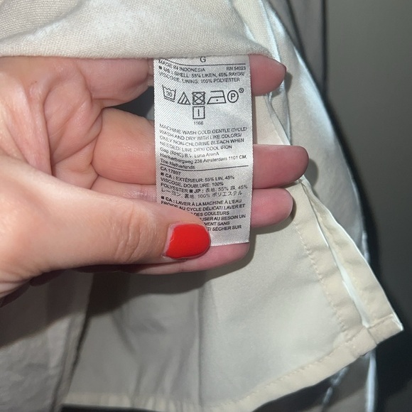 Banana Republic Cream 3-Tiered Button-Down Cream Linen Like Fabric Skirt - Picture 6 of 6